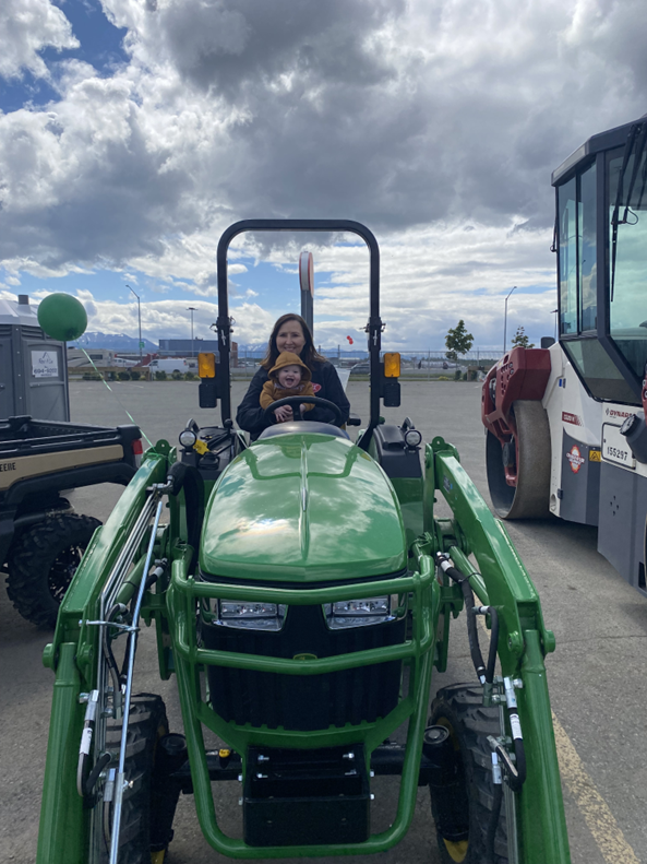 Image of Craig Taylor Equipment employees at work